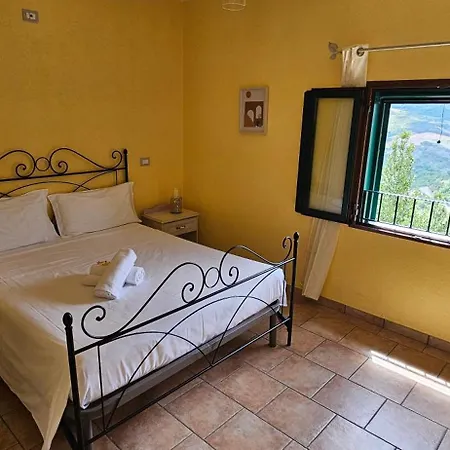 De Lerma By Keyhole Selection Кастельмеццано